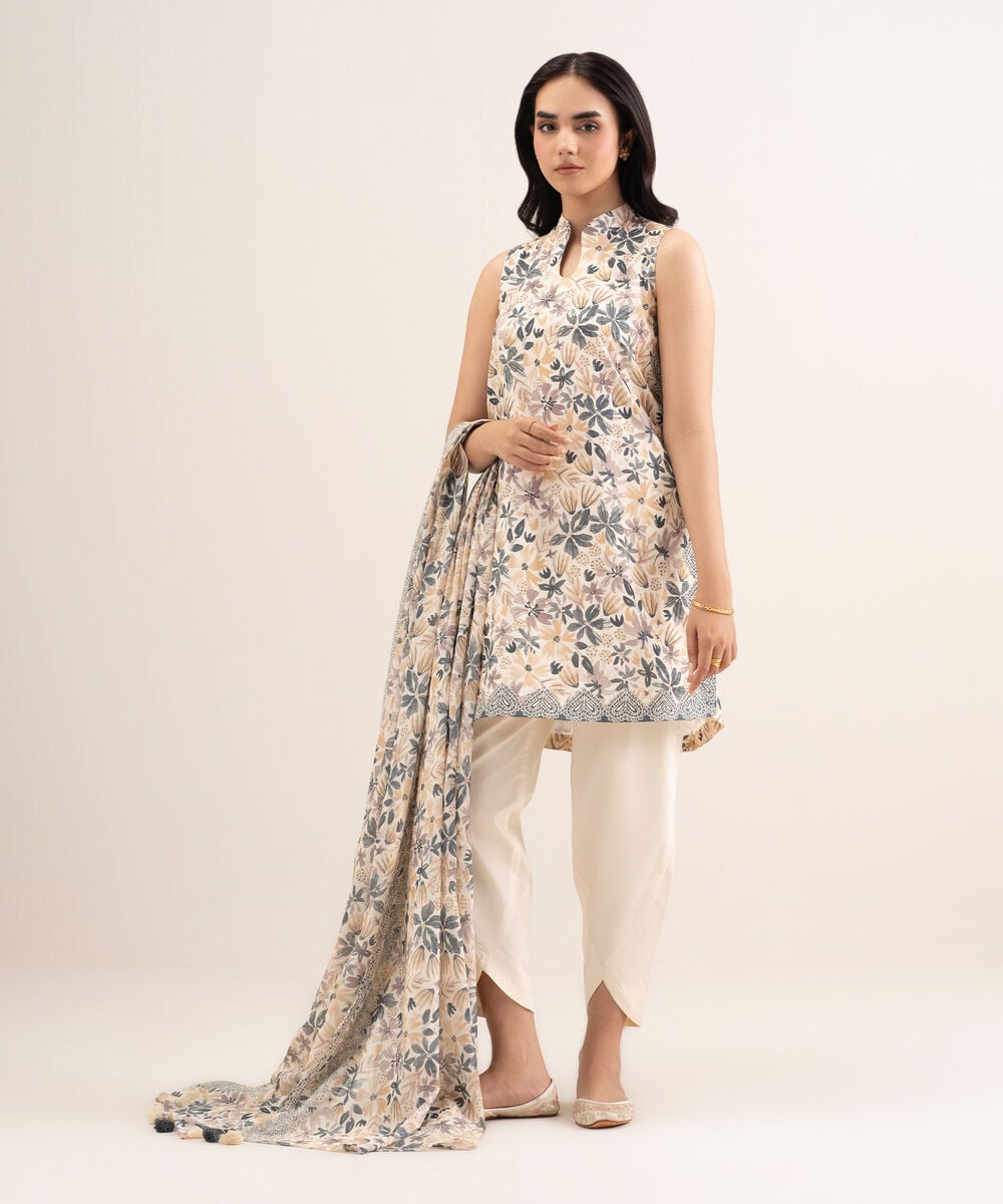 3 Piece - Printed Lawn Suit โ Sapphire view 3