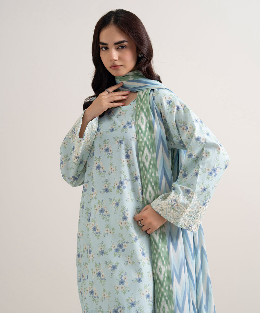 2 Piece - Embroidered Lawn Suit — Sapphire view 3