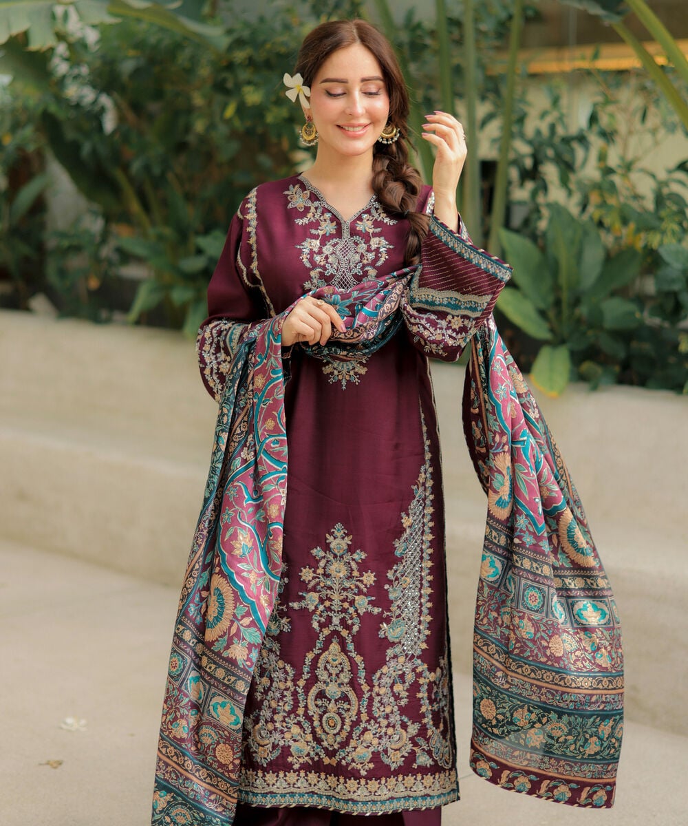 3 Piece - Embroidered Raw Silk Suit โ Sapphire view 3