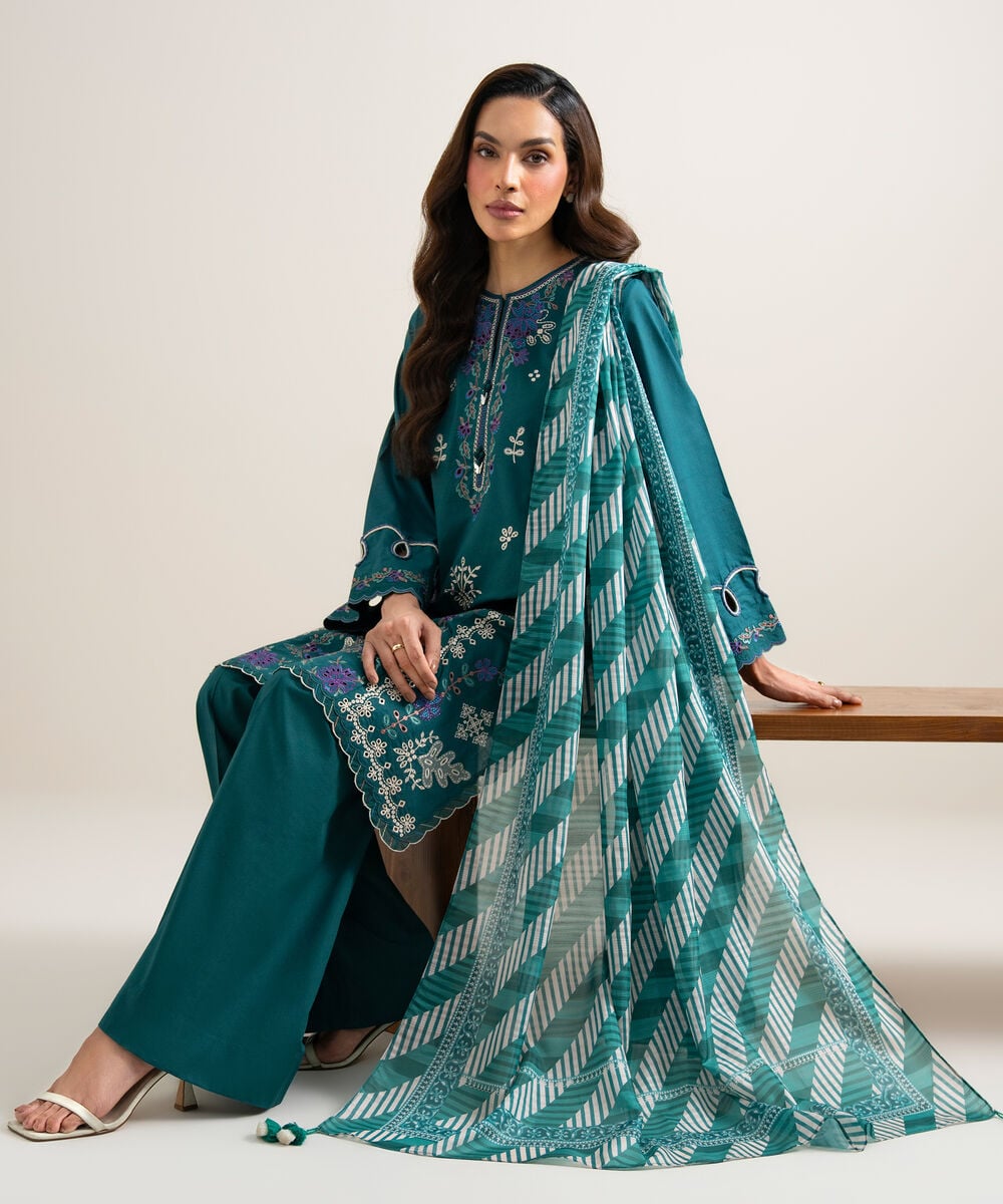 3 Piece - Embroidered Lawn Suit — Sapphire