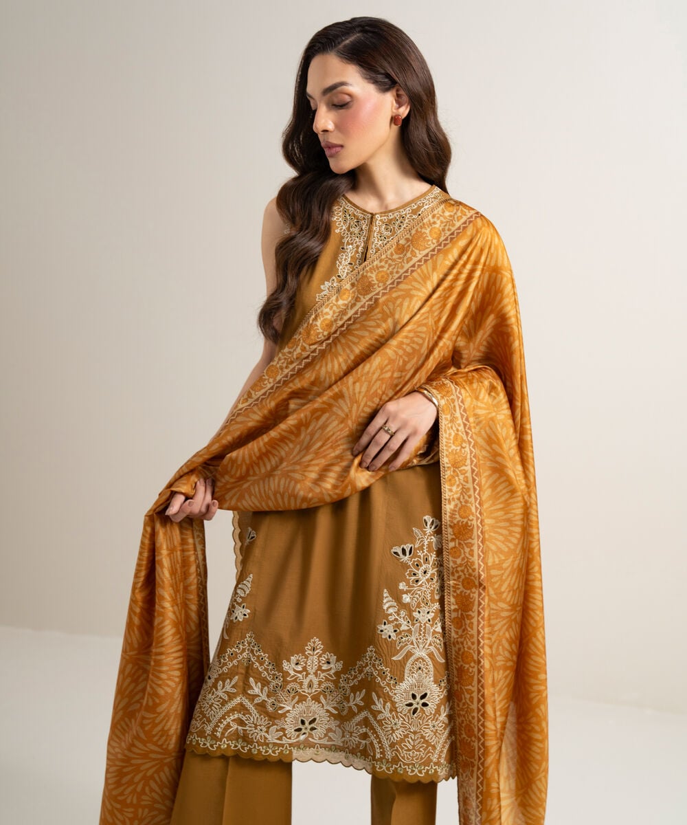 3 Piece - Embroidered Lawn Suit — Sapphire