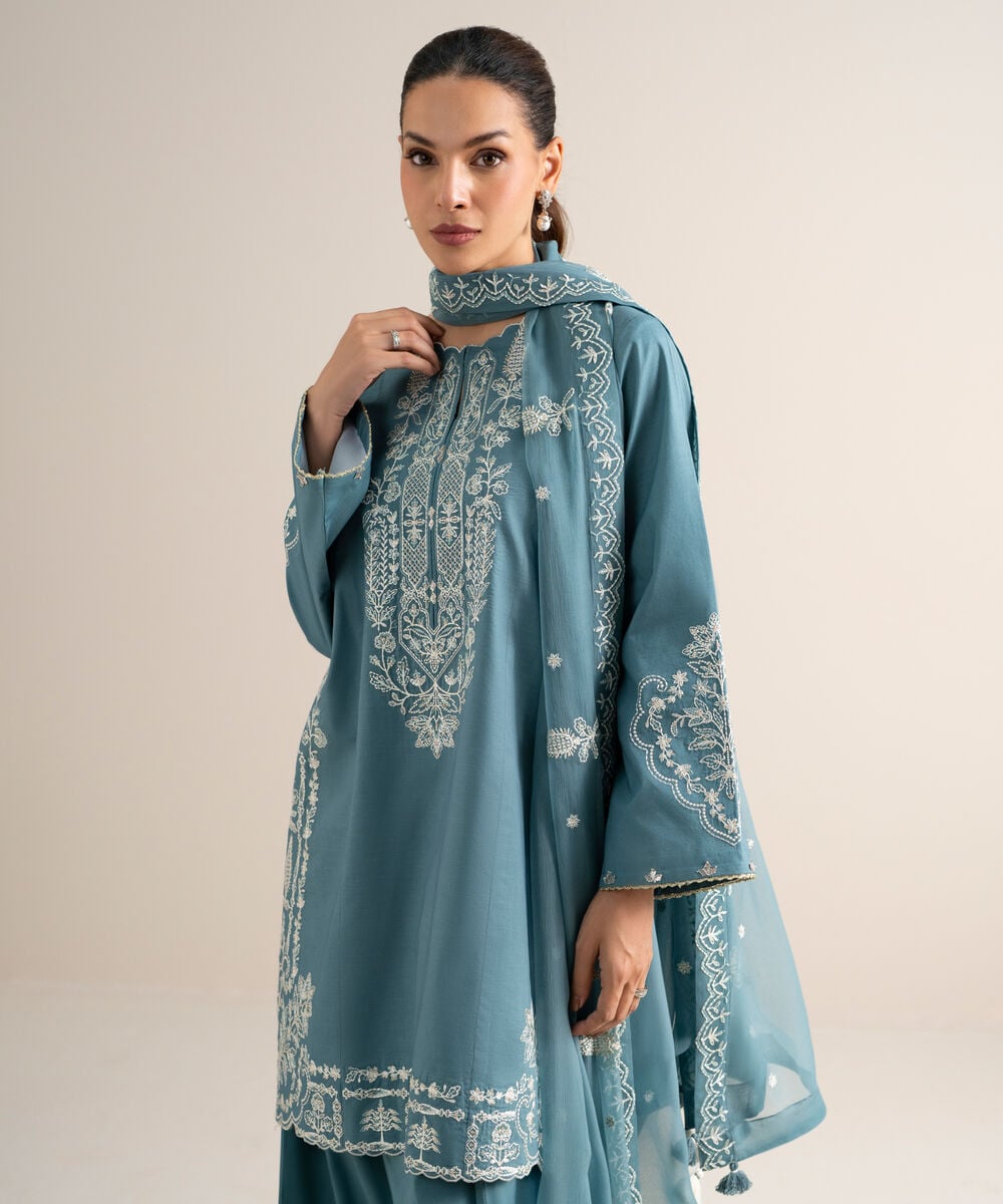 3 Piece - Embroidered Lawn Suit โ Sapphire view 3