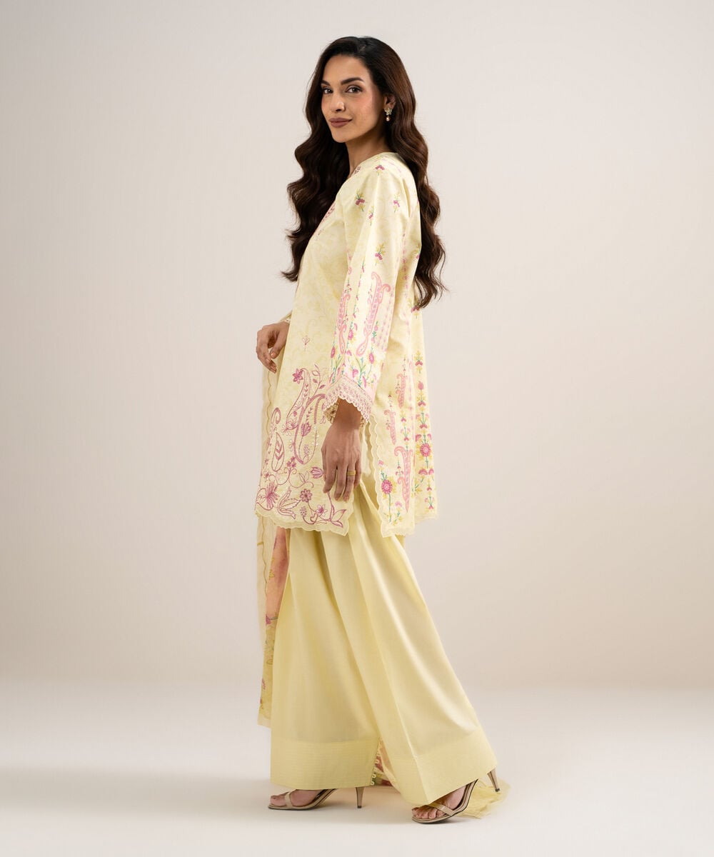 3 Piece - Embroidered Lawn Suit โ Sapphire view 3