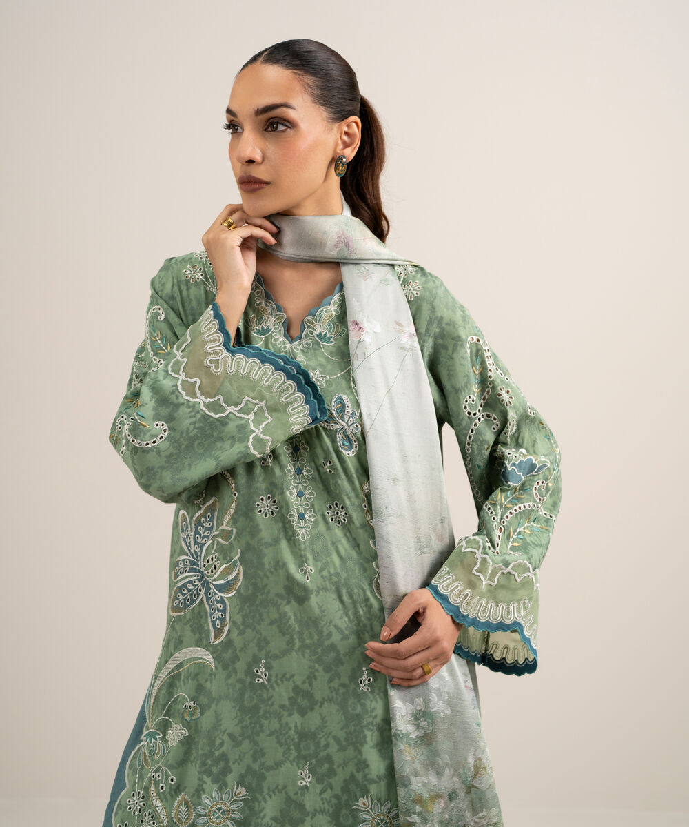 3 Piece - Embroidered Jacquard Suit — Sapphire view 3