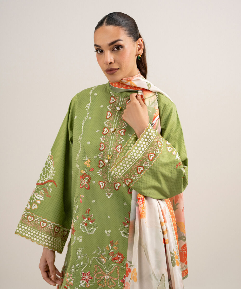 3 Piece - Embroidered Arabic Jacquard Suit โ Sapphire view 3