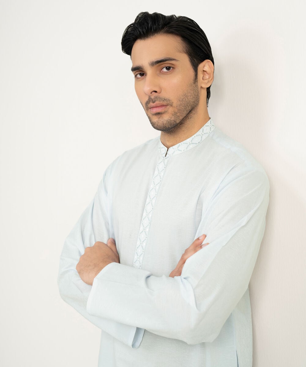 Embroidered Cotton Dobby Kurta — Sapphire