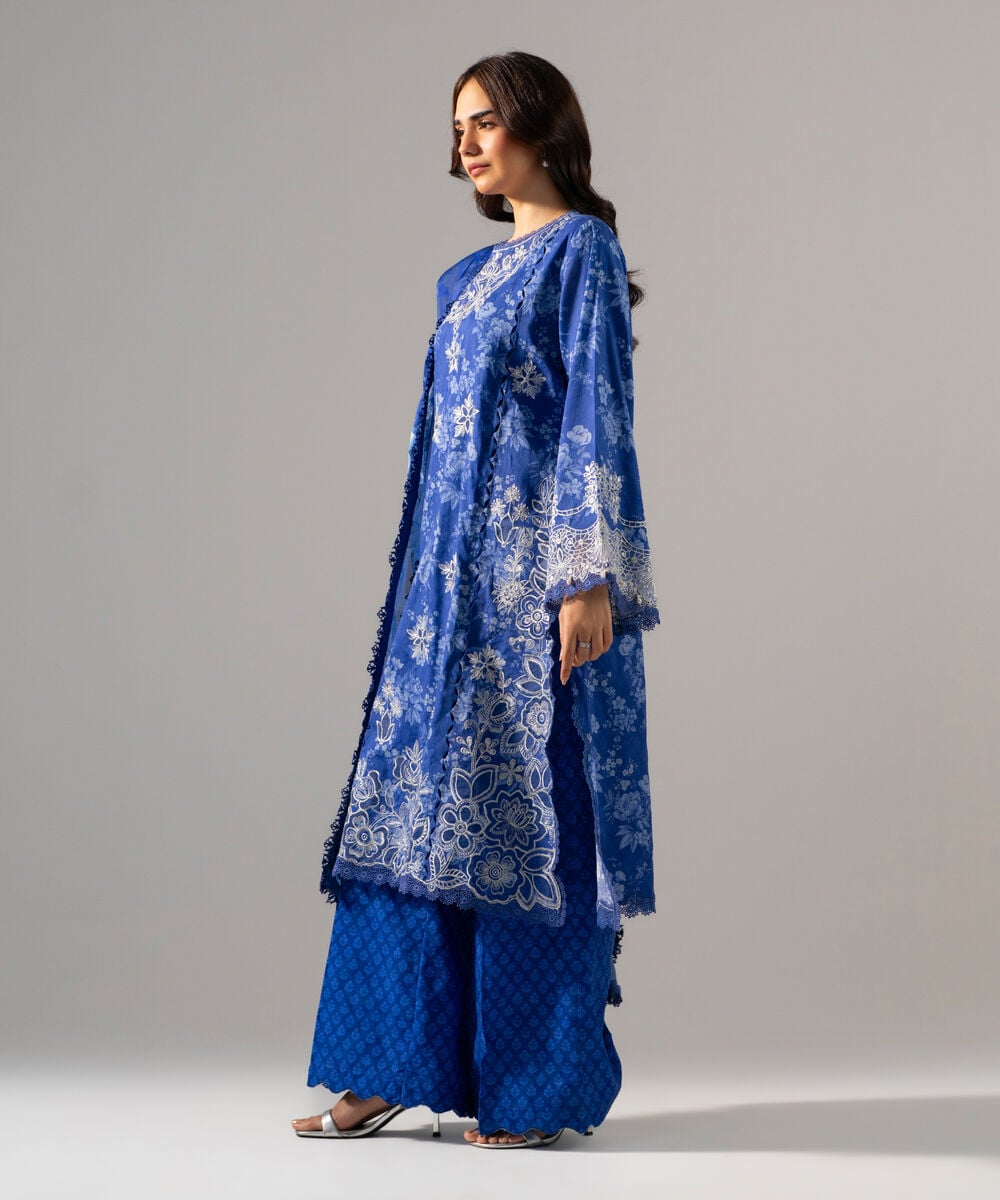 3 Piece - Embroidered Jacquard Suit — Sapphire view 3