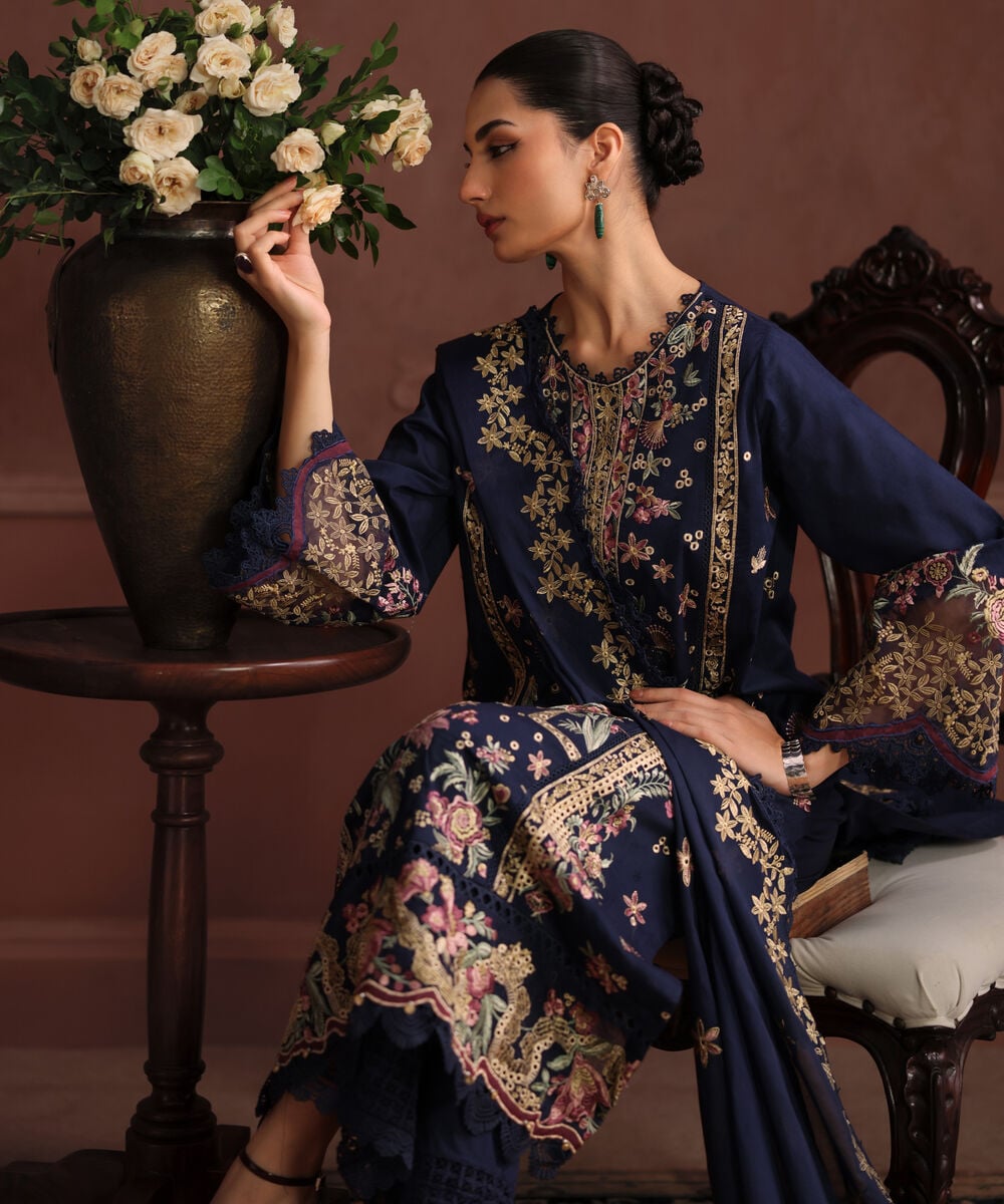 3 Piece - Embroidered Jacquard Suit — Sapphire view 3