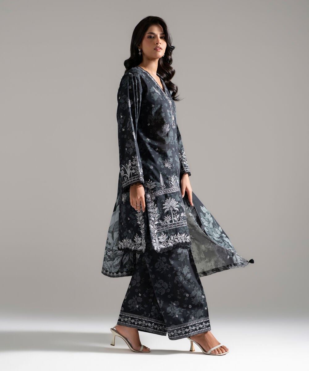 3 Piece - Embroidered Lawn Suit โ Sapphire view 3