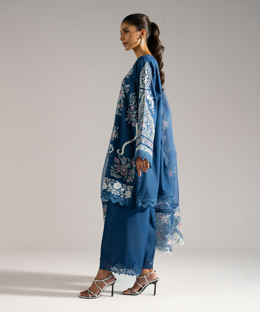 3 Piece - Embroidered Crosshatch Suit โ Sapphire view 3